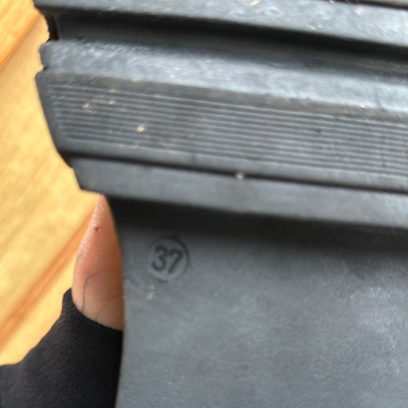 Ganni Black and White Chunky Boots 37 - Picture 3 of 9